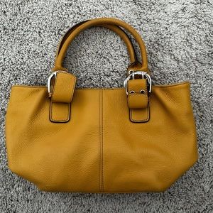 Tignanello leather purse, mustard yellow, medium size